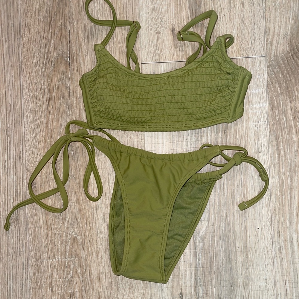 Green runched Bikini
